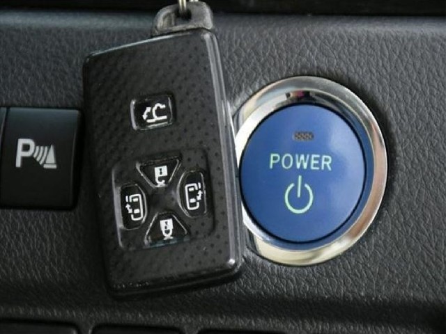 TOYOTA VELLFIRE 2014 Image 23