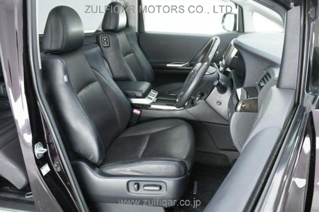 TOYOTA VELLFIRE 2014 Image 7