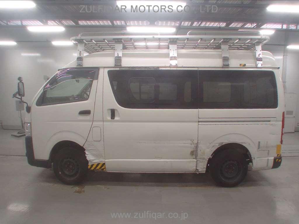 TOYOTA HIACE 2017 Image 4