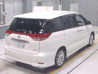 TOYOTA ESTIMA 2011 Image 2
