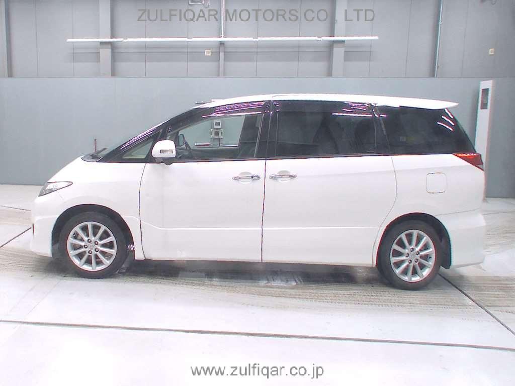TOYOTA ESTIMA 2011 Image 4