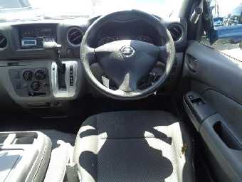 NISSAN NV350 CARAVAN 2018 Image 4