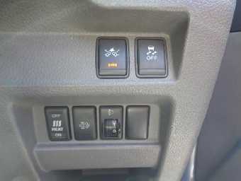 NISSAN NV350 CARAVAN 2018 Image 6