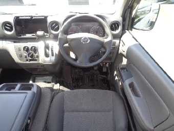 NISSAN NV350 CARAVAN 2018 Image 4