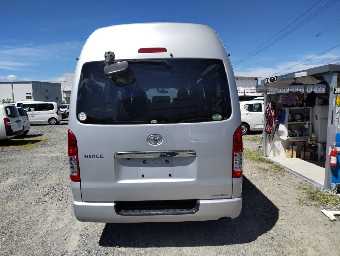 TOYOTA HIACE 2017 Image 3
