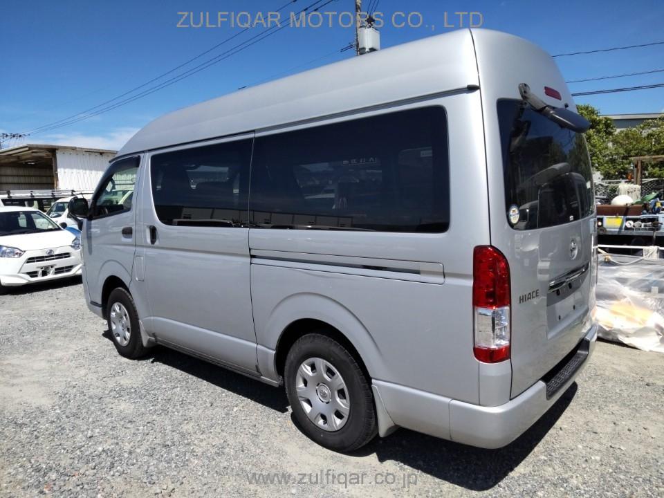 TOYOTA HIACE 2017 Image 4