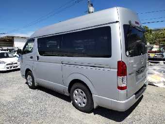 TOYOTA HIACE 2017 Image 4