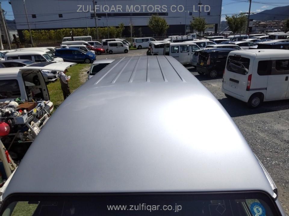 TOYOTA HIACE 2017 Image 5