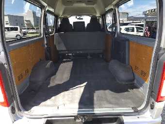 TOYOTA HIACE 2017 Image 7