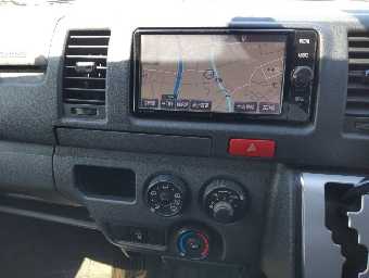 TOYOTA HIACE 2017 Image 9