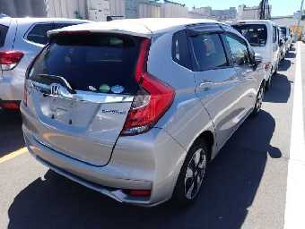 HONDA FIT HYBRID 2018 Image 2