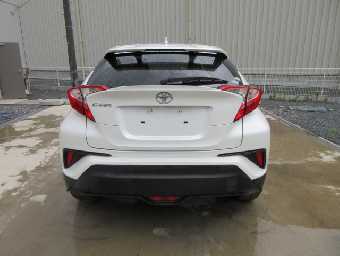 TOYOTA C-HR 2017 Image 4