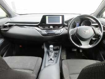 TOYOTA C-HR 2017 Image 7