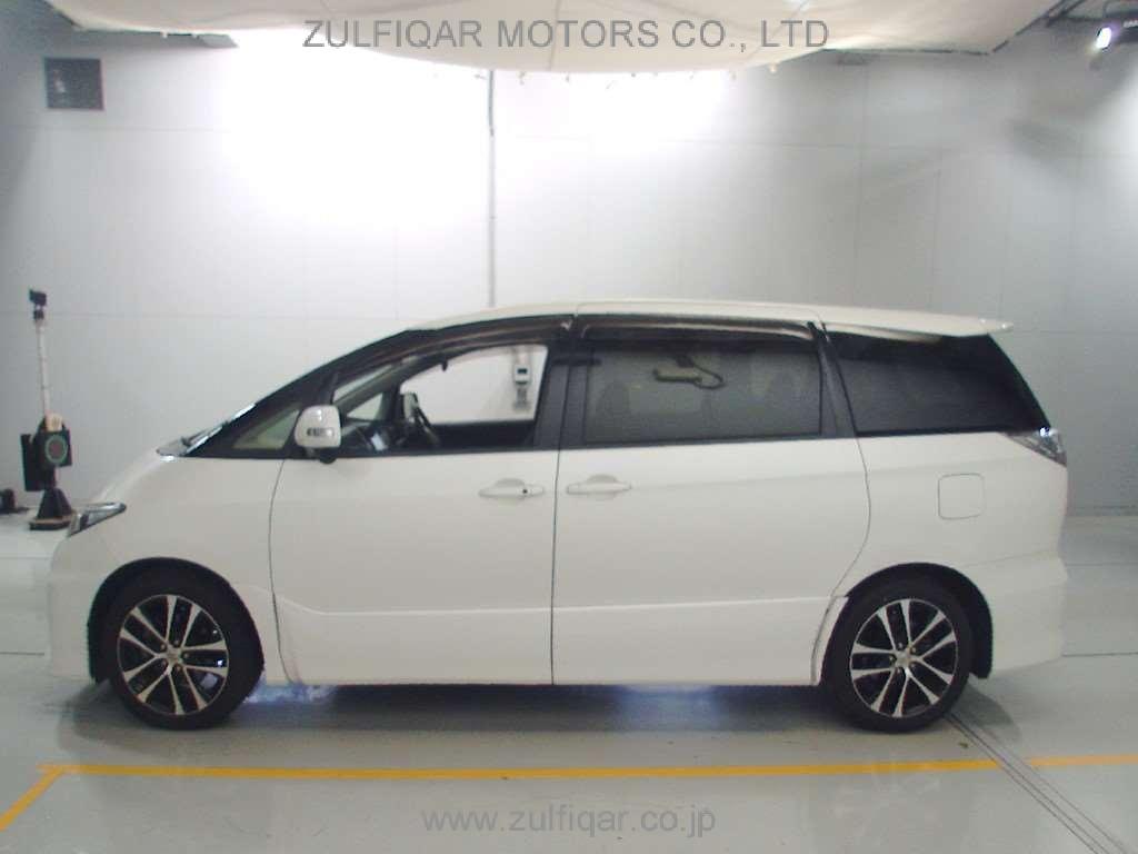 TOYOTA ESTIMA 2012 Image 4