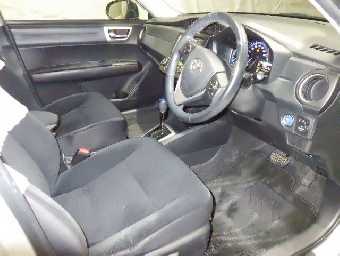 TOYOTA COROLLA AXIO 2013 Image 3