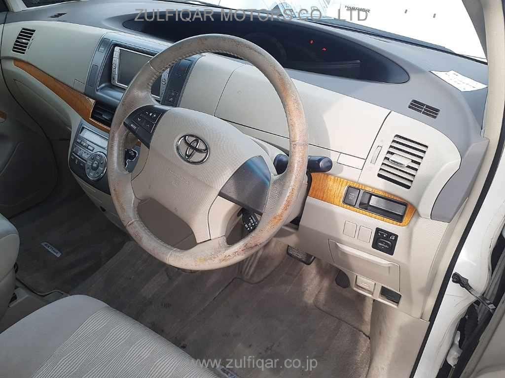 TOYOTA ESTIMA 2009 Image 7