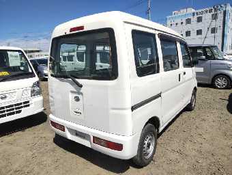 DAIHATSU HIJET CARGO 2017 Image 2