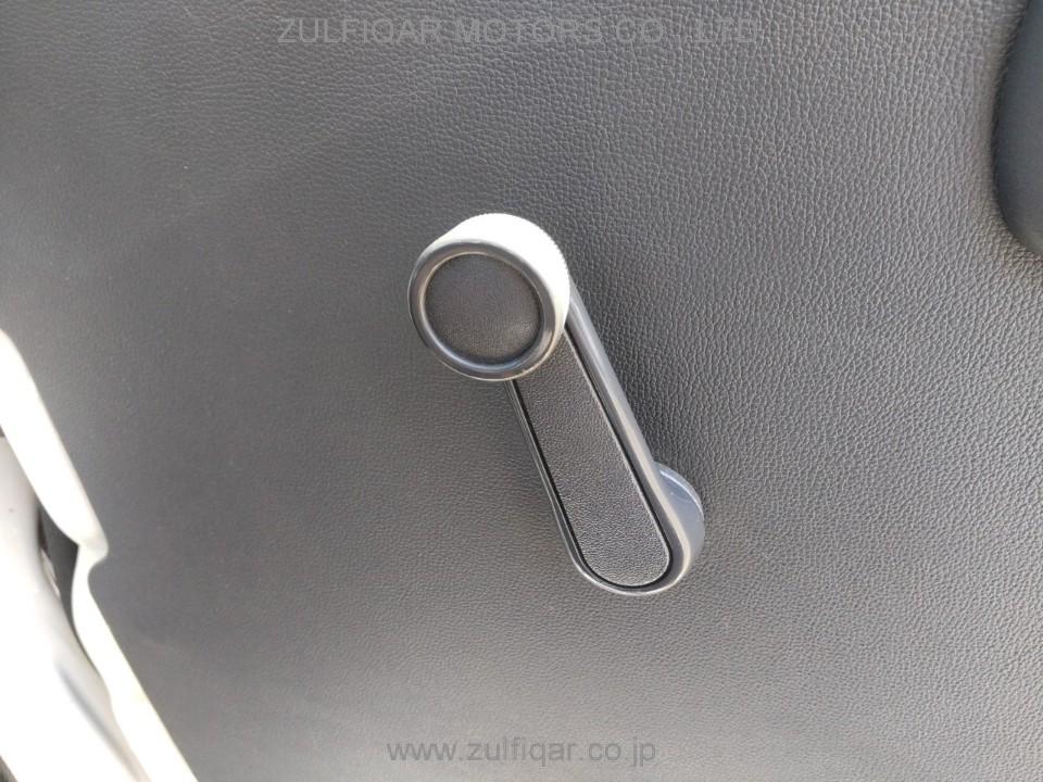 DAIHATSU HIJET CARGO 2017 Image 12