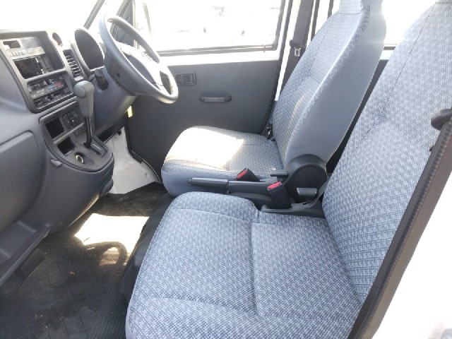 DAIHATSU HIJET CARGO 2017 Image 20
