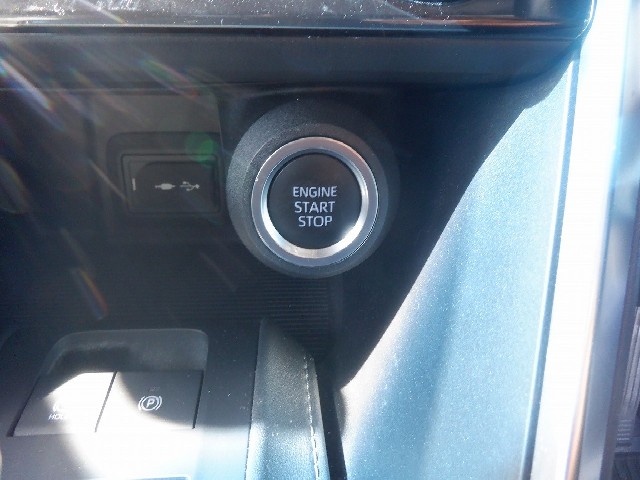 TOYOTA HARRIER 2021 Image 22