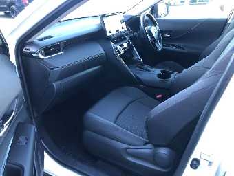 TOYOTA HARRIER 2021 Image 9