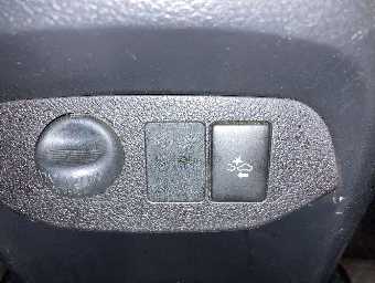 TOYOTA VITZ 2018 Image 8