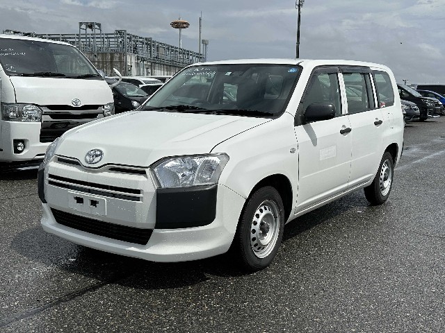 TOYOTA PROBOX 2018 Image 30
