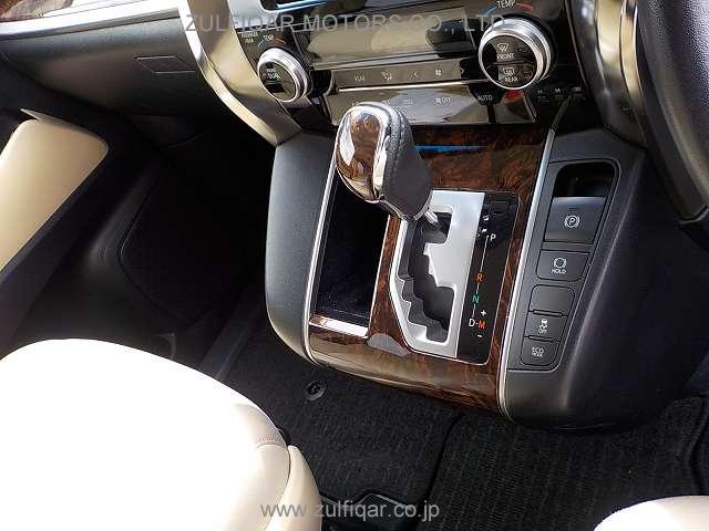 TOYOTA HARRIER 2019 Image 31