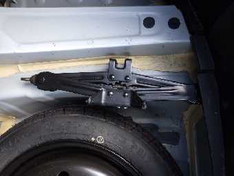 TOYOTA MARK X 2017 Image 12