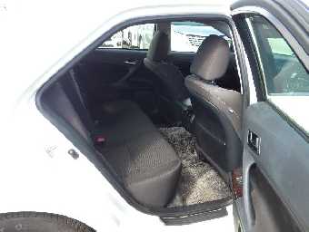 TOYOTA MARK X 2017 Image 13