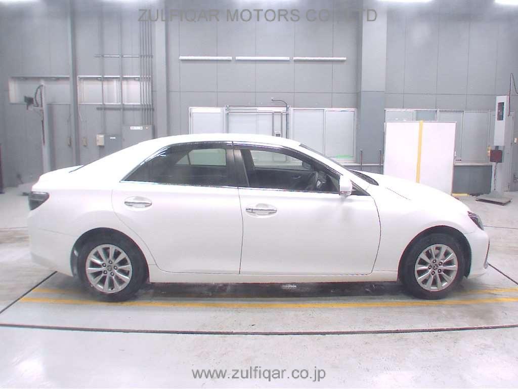 TOYOTA MARK X 2017 Image 3