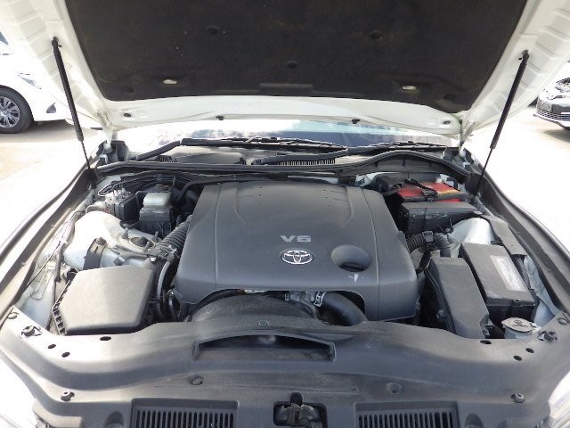 TOYOTA MARK X 2017 Image 28