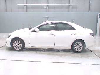 TOYOTA MARK X 2017 Image 4