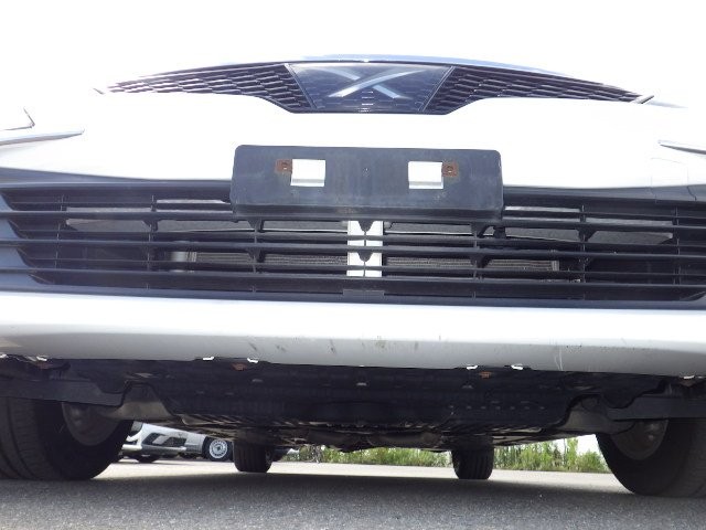 TOYOTA MARK X 2017 Image 33