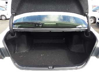 TOYOTA MARK X 2017 Image 30