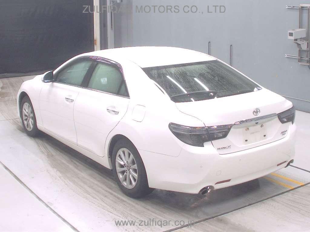 TOYOTA MARK X 2017 Image 6