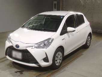 TOYOTA VITZ 2017 Image 1