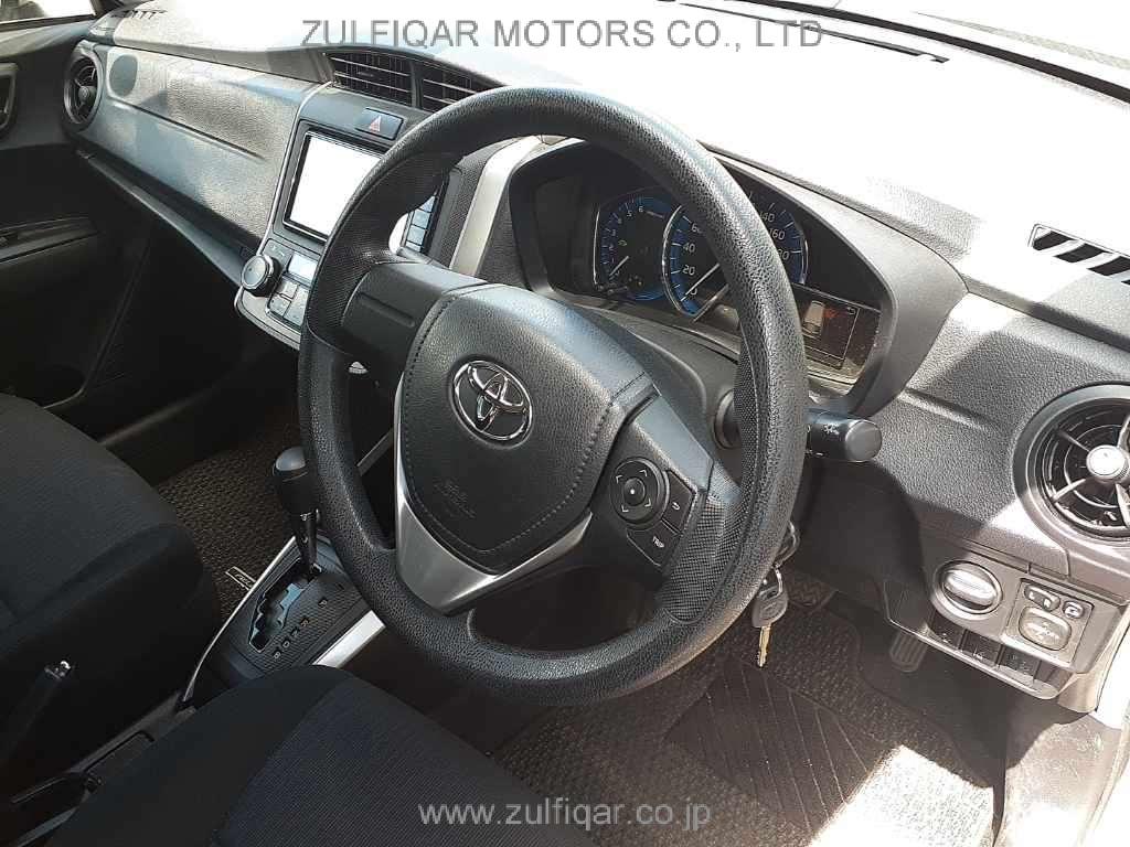 TOYOTA COROLLA FIELDER 2018 Image 7