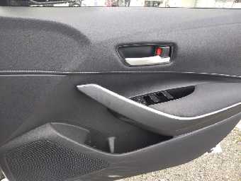 TOYOTA COROLLA TOURING 2020 Image 12