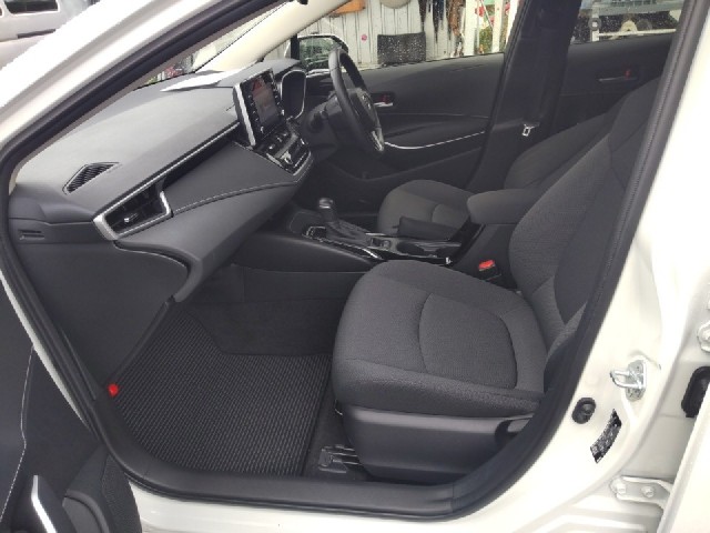 TOYOTA COROLLA TOURING 2020 Image 20