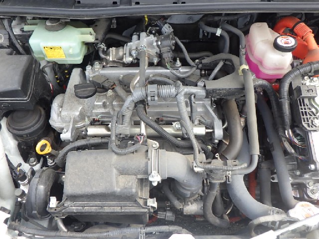 TOYOTA COROLLA FIELDER 2018 Image 20