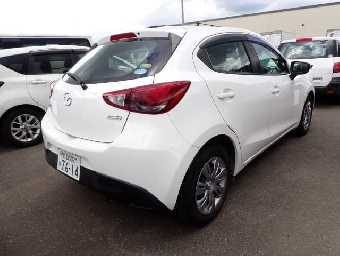 MAZDA DEMIO 2017 Image 2