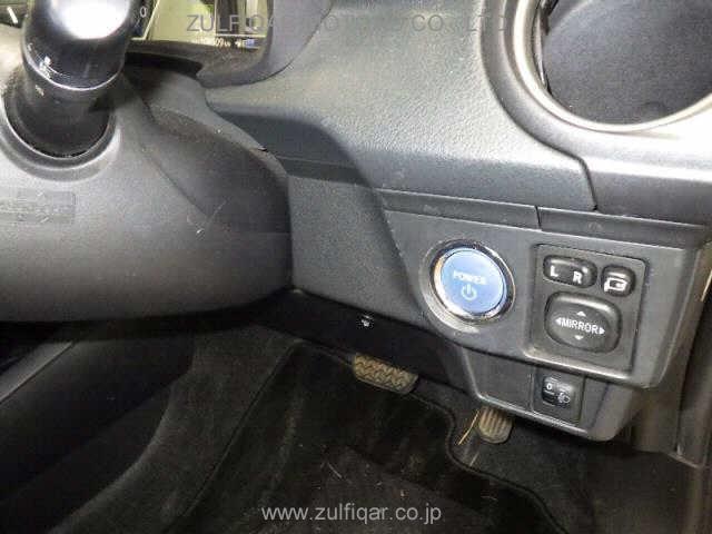 TOYOTA COROLLA AXIO 2013 Image 7