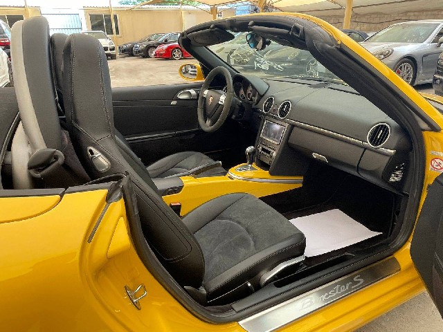 PORSCHE BOXSTER 2006 Image 25