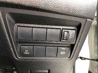 TOYOTA YARIS 2020 Image 7