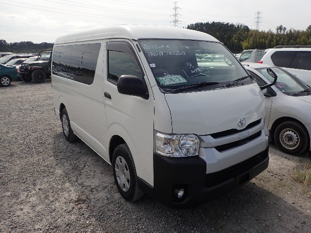 TOYOTA HIACE WAGON 2019 Image 24