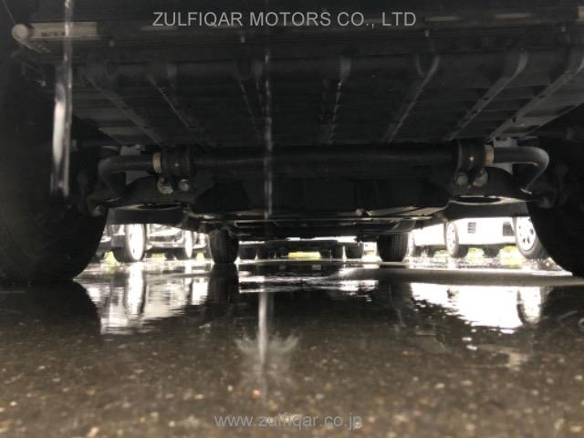 NISSAN NV350 CARAVAN 2018 Image 11