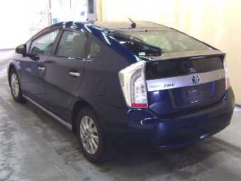 TOYOTA PRIUS PHV 2014 Image 4