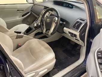 TOYOTA PRIUS PHV 2014 Image 5