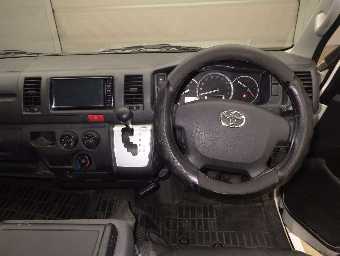 TOYOTA HIACE 2018 Image 6